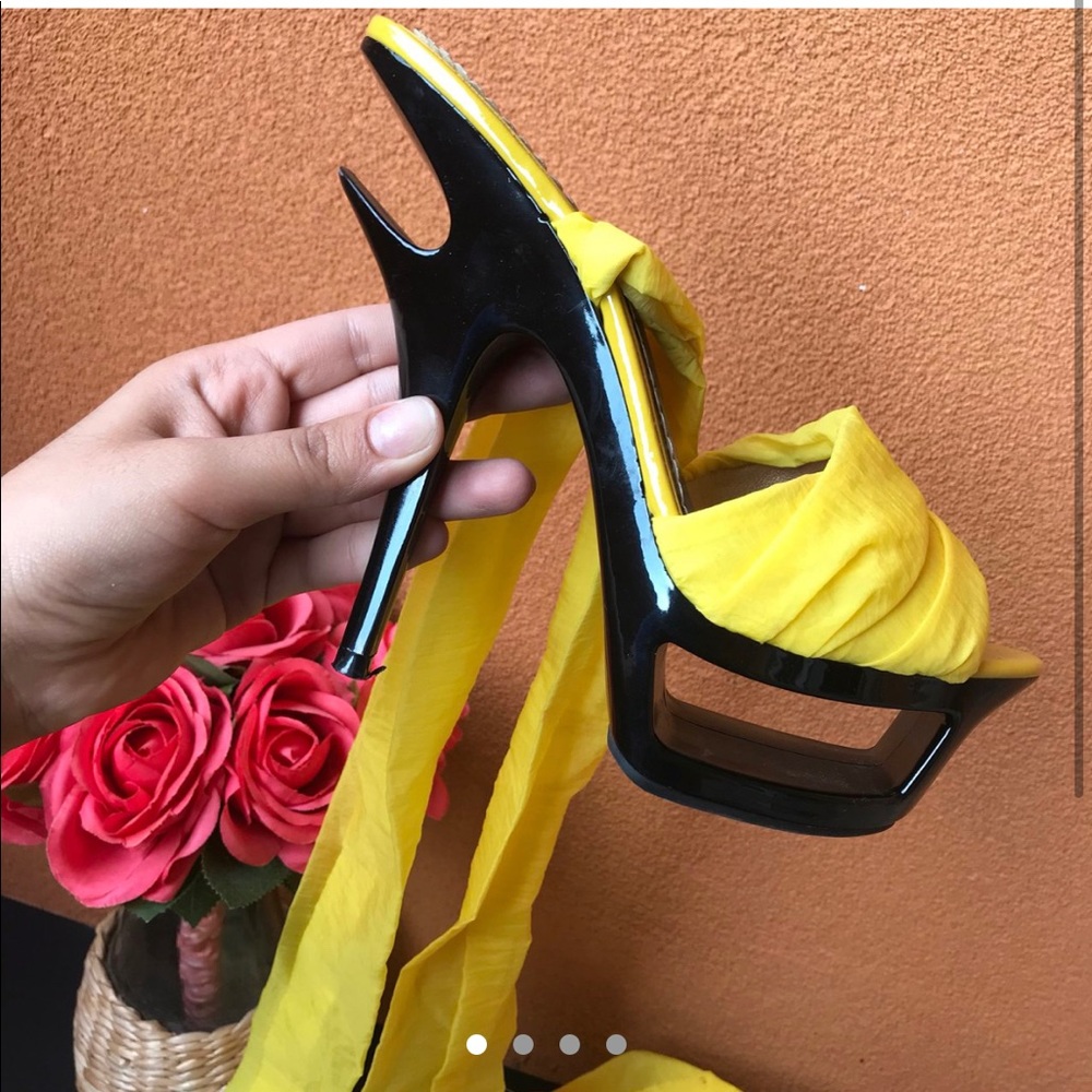 Black and yellow exotic stiletto heels
